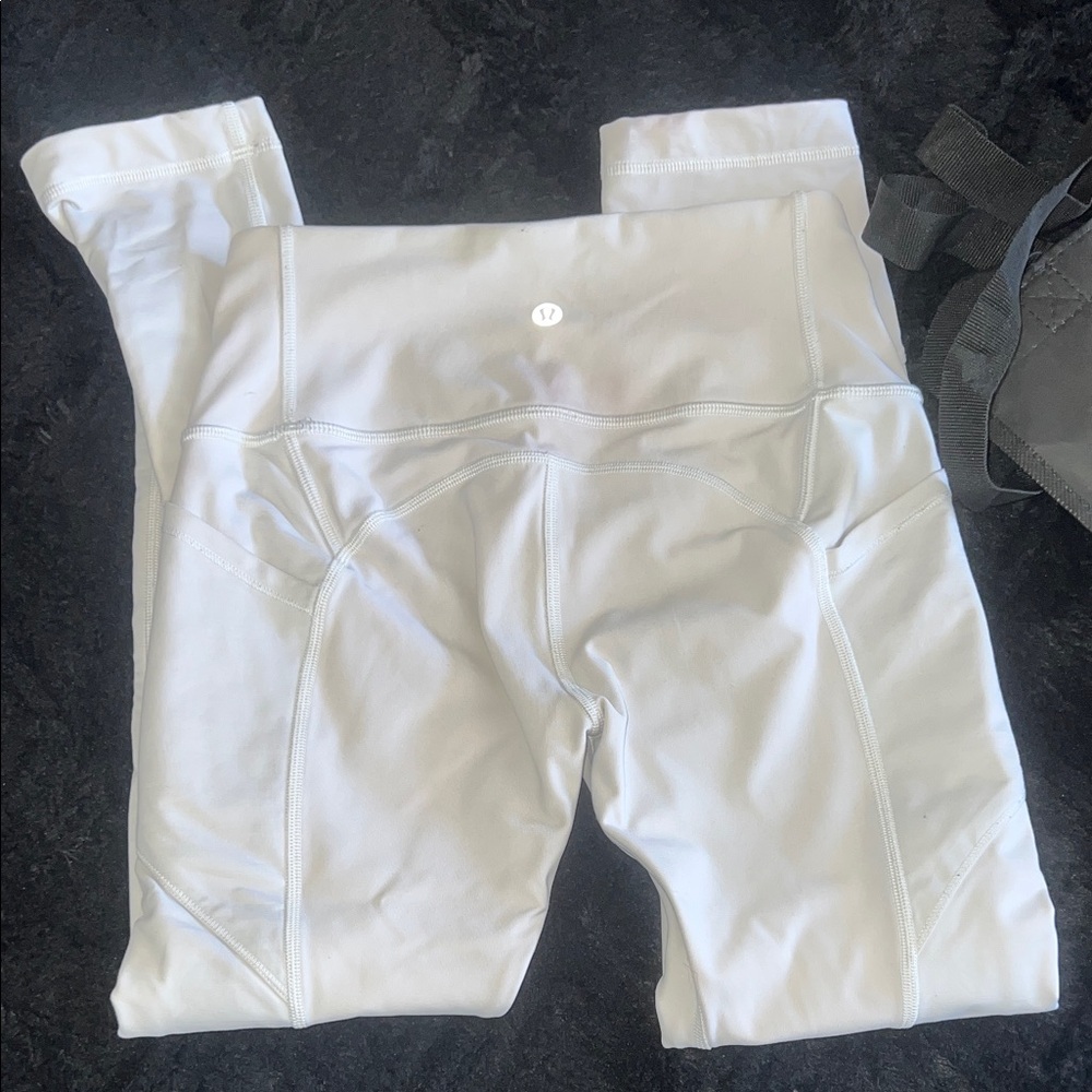 Lululemon leggings